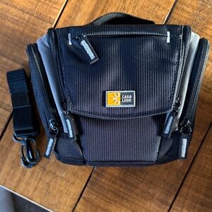Case Logic Compact Camera Case